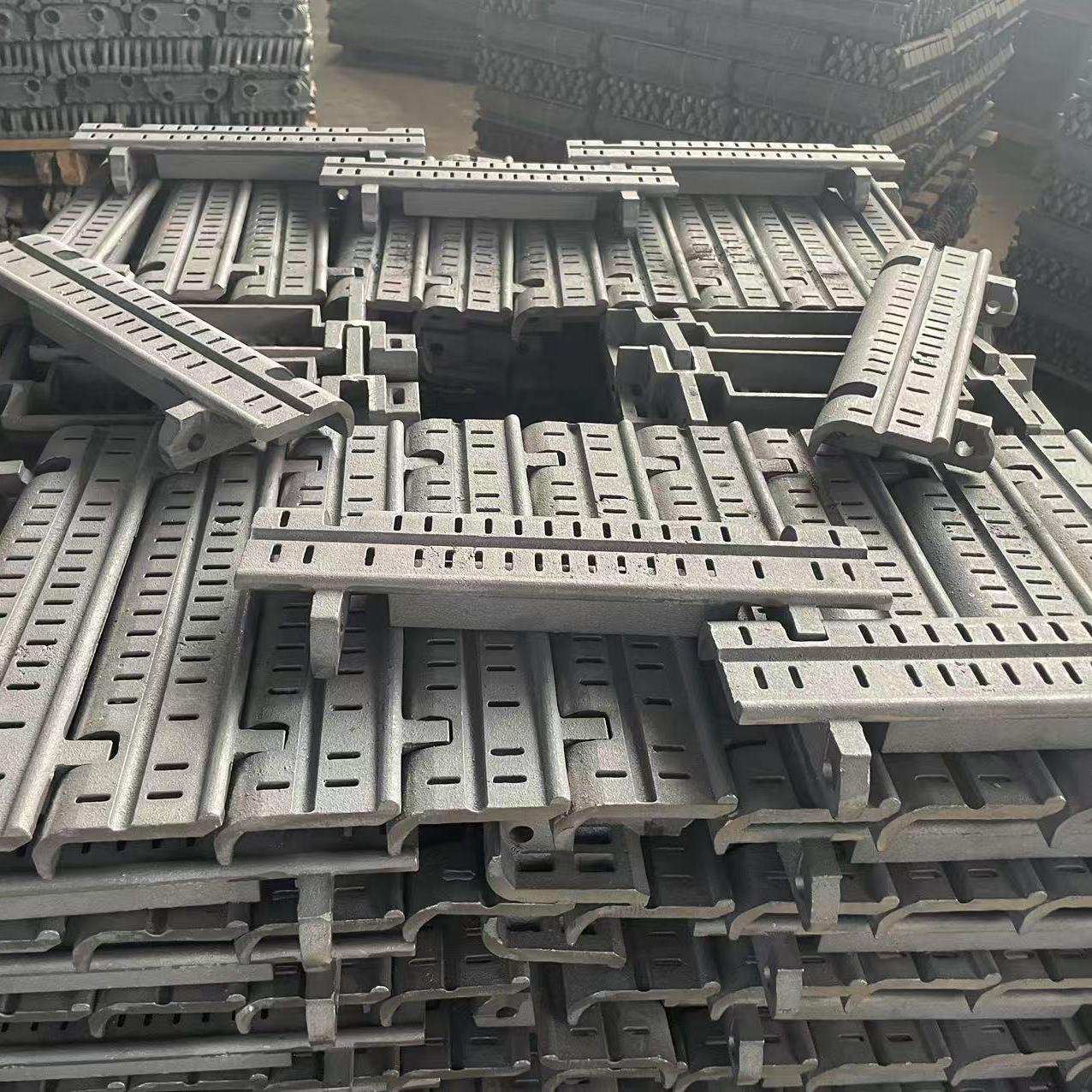 Biomass chain automatic slag particle grate plate 300-800mm cast iron stainless steel heat-resistant alloy steel ball ductile iron high-temperature resistant chain grate