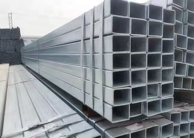 Environmentally friendly and durable preferred material for building infrastructure Carbon steel Q235 corrosion-resistant galvanized square tube