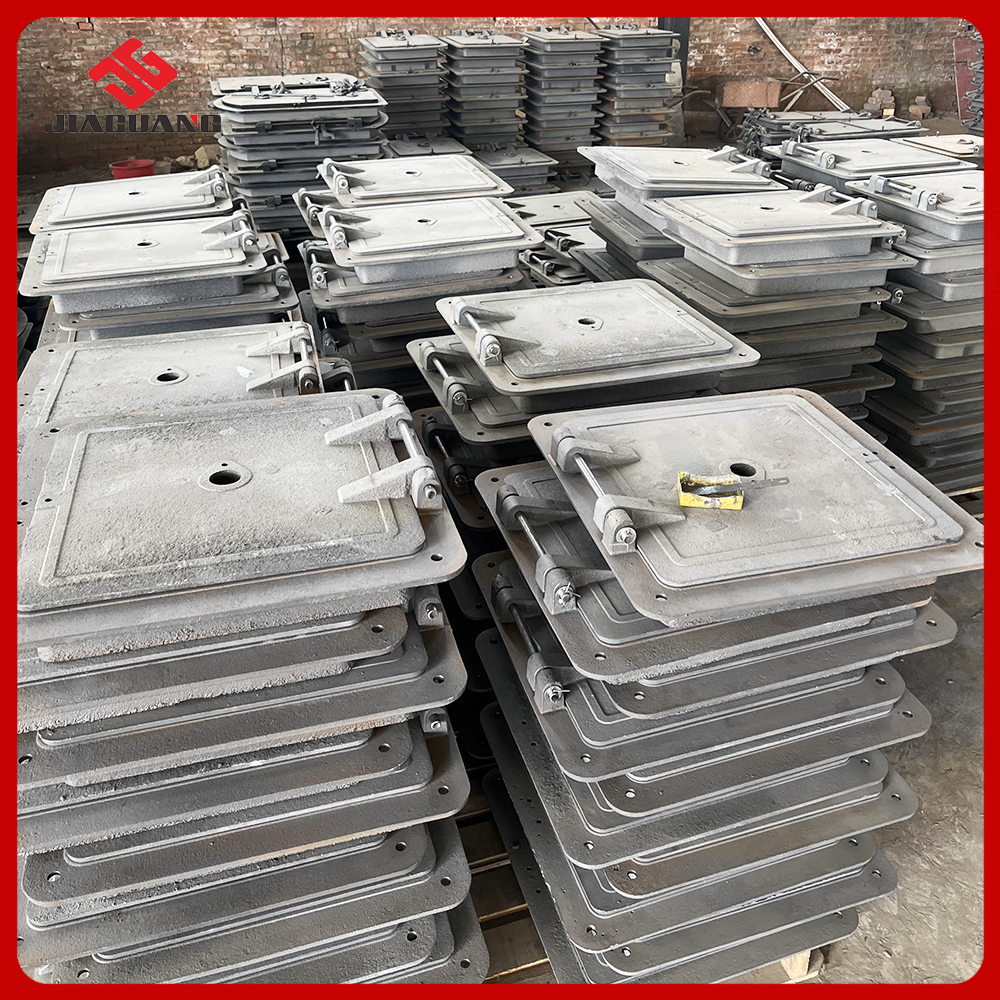 Cast iron heat-resistant fire-resistant layer boiler accessories furnace door
