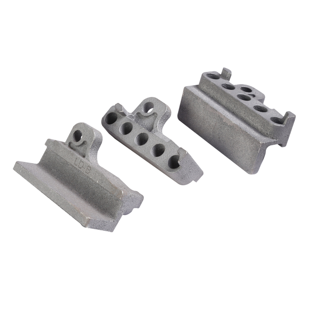 Carbon steel boiler accessory clamp plate