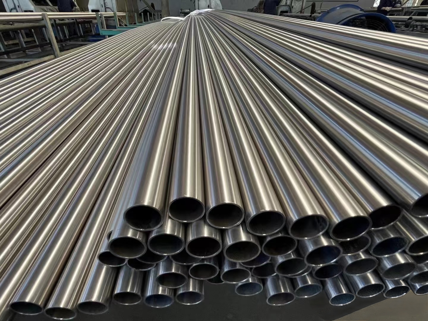 Low-grade hot-selling precision forging building steel structure dedicated support customized cutting seamless steel pipe