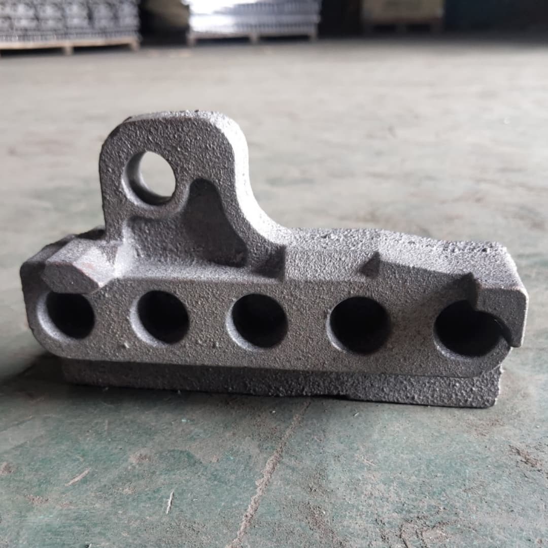 Carbon steel boiler accessory clamp plate